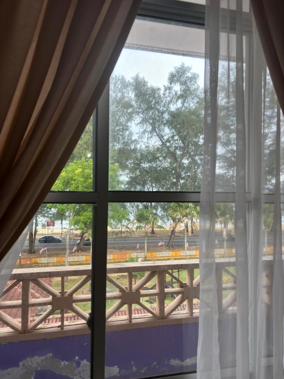 Hotel Uitm Dungun Batu Lima エクステリア 写真