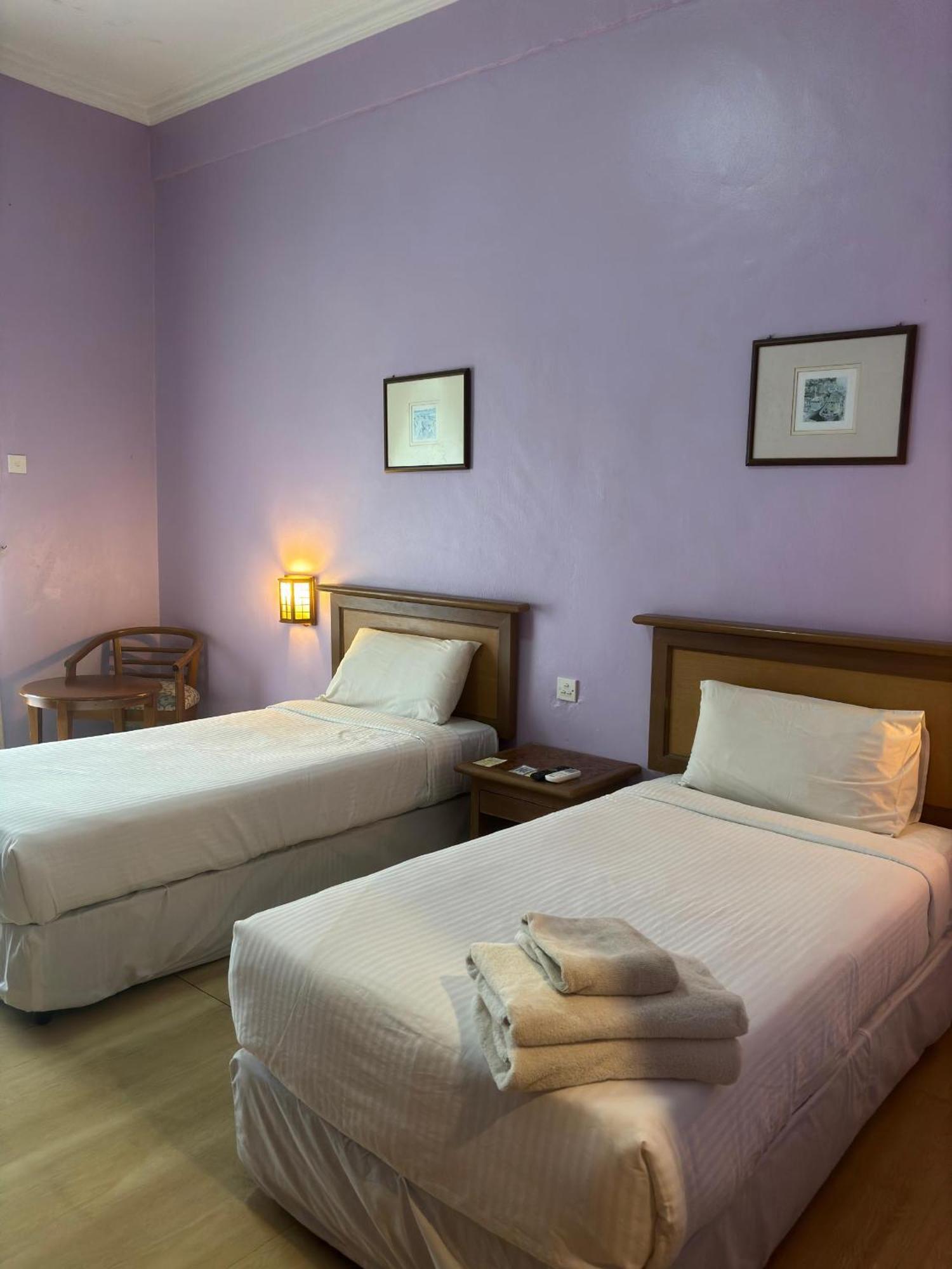 Hotel Uitm Dungun Batu Lima エクステリア 写真
